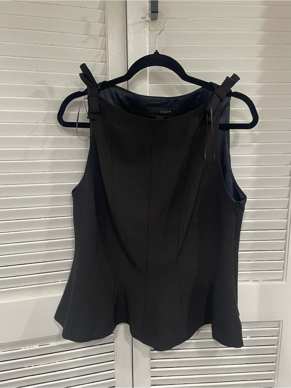 Zara Black Bow-Shoulder Sleeveless Camisole